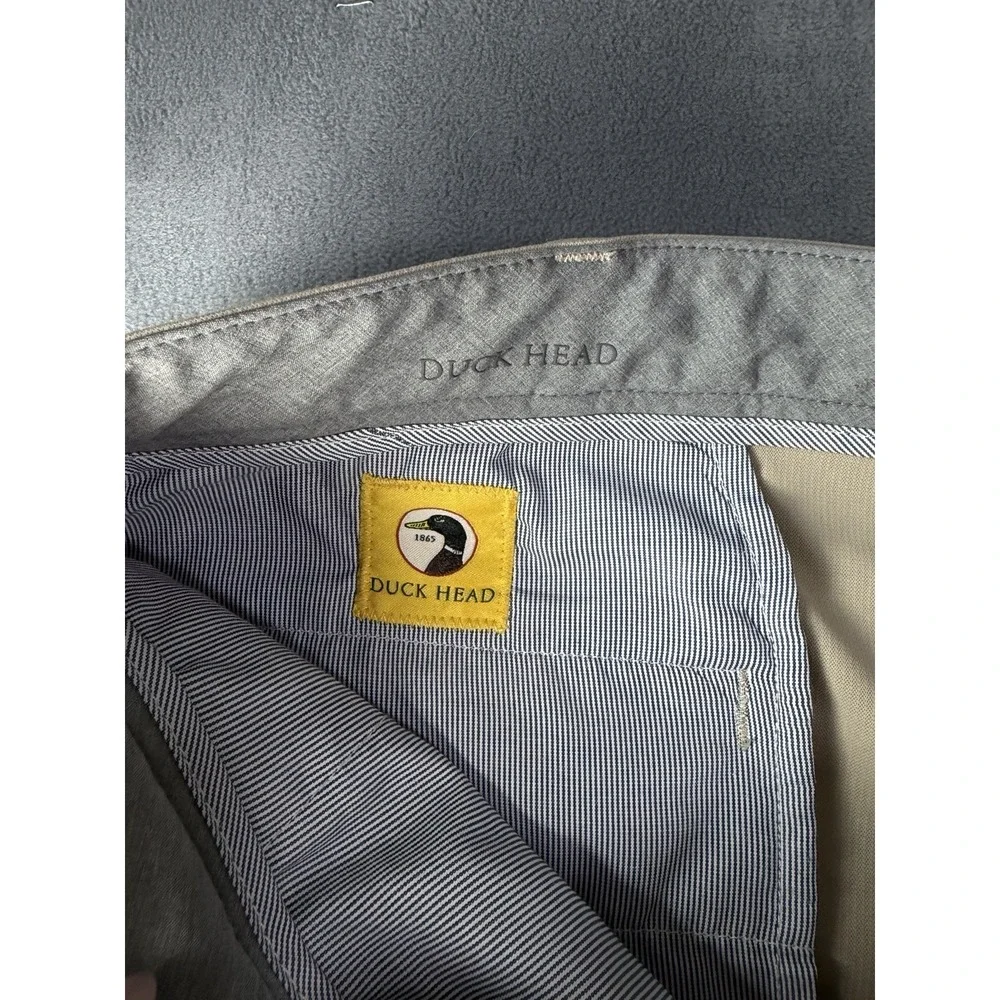 Men's Duck Head Performance Shorts Tan Beige Size 34 Golf Casual Chino Outdoor